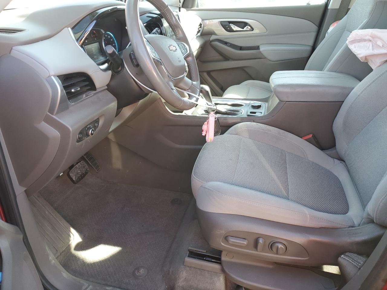 2018 CHEVROLET TRAVERSE L - Фото 7