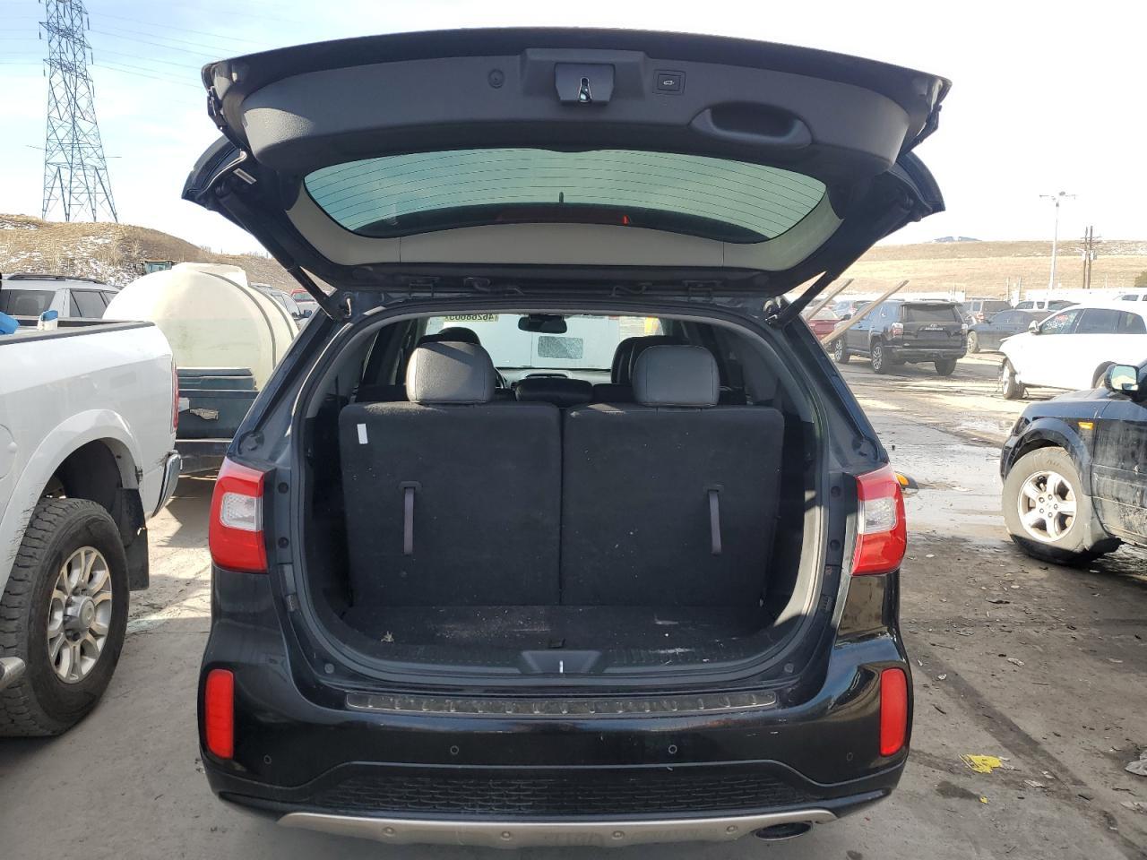2015 KIA SORENTO SX - Image 6