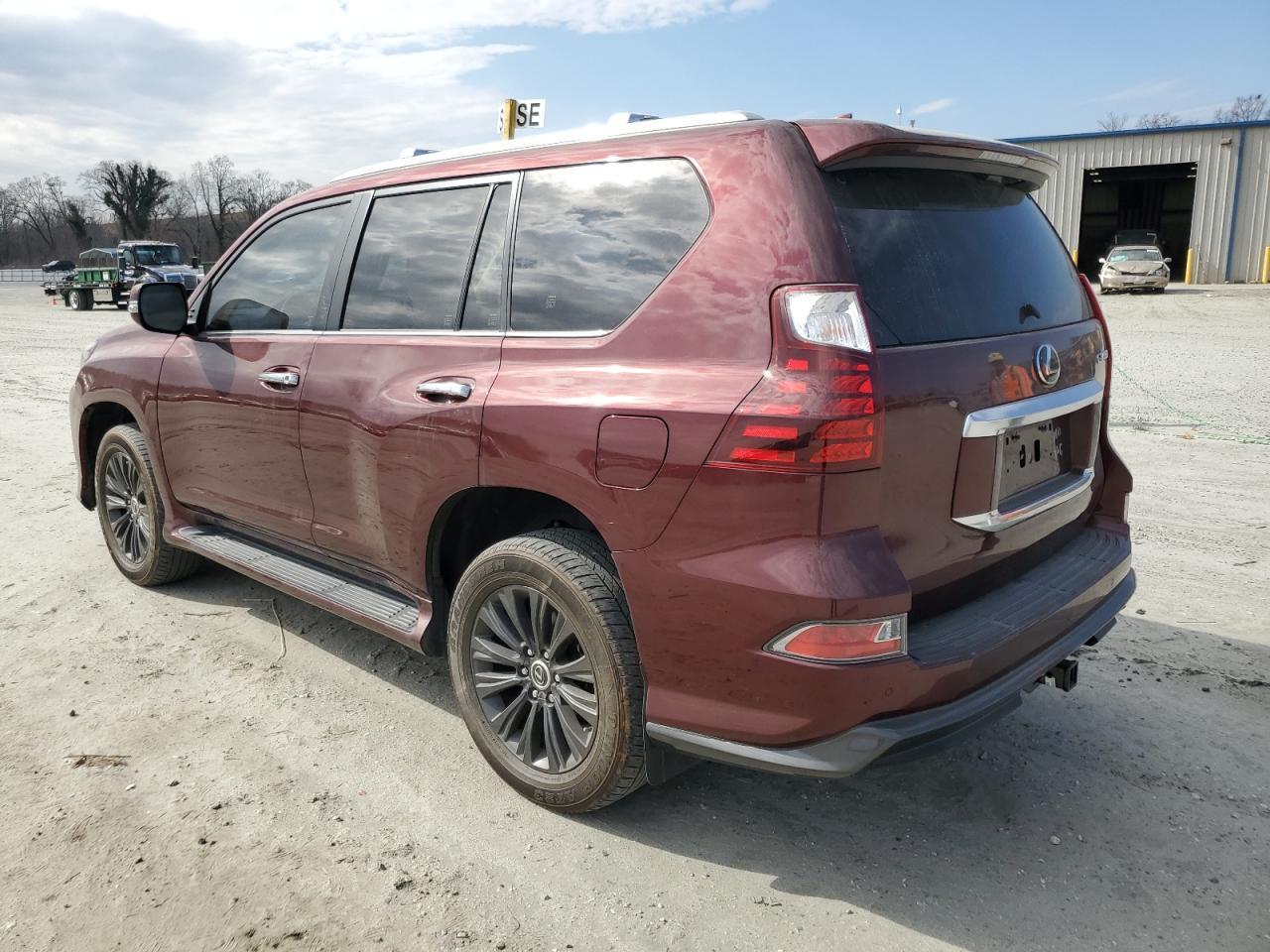 2022 LEXUS GX 460 - Image 2
