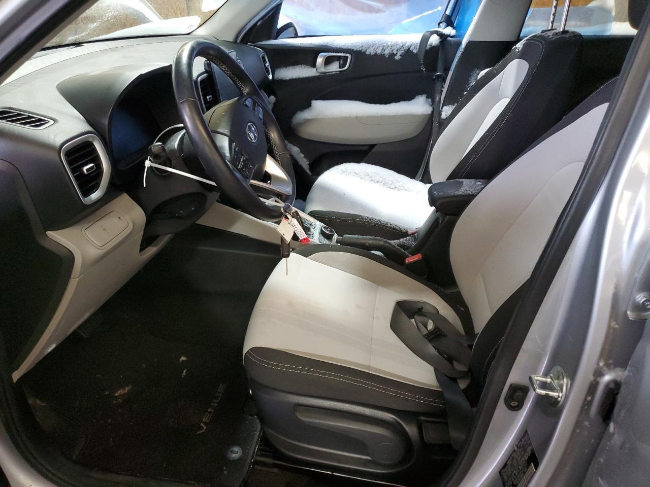 2023 HYUNDAI VENUE SEL - Фото 7