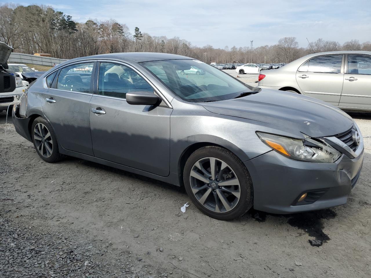 2017 NISSAN ALTIMA 2.5 - Фото 4