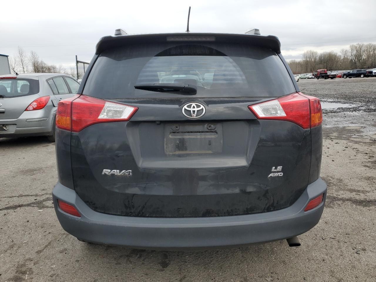 2014 TOYOTA RAV4 LE - Фото 6