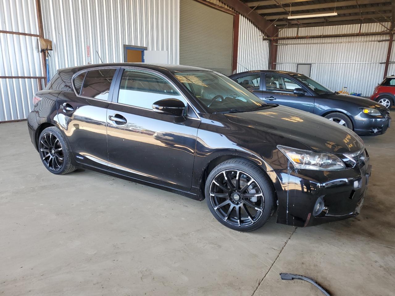 2013 LEXUS CT 200 - Фото 4