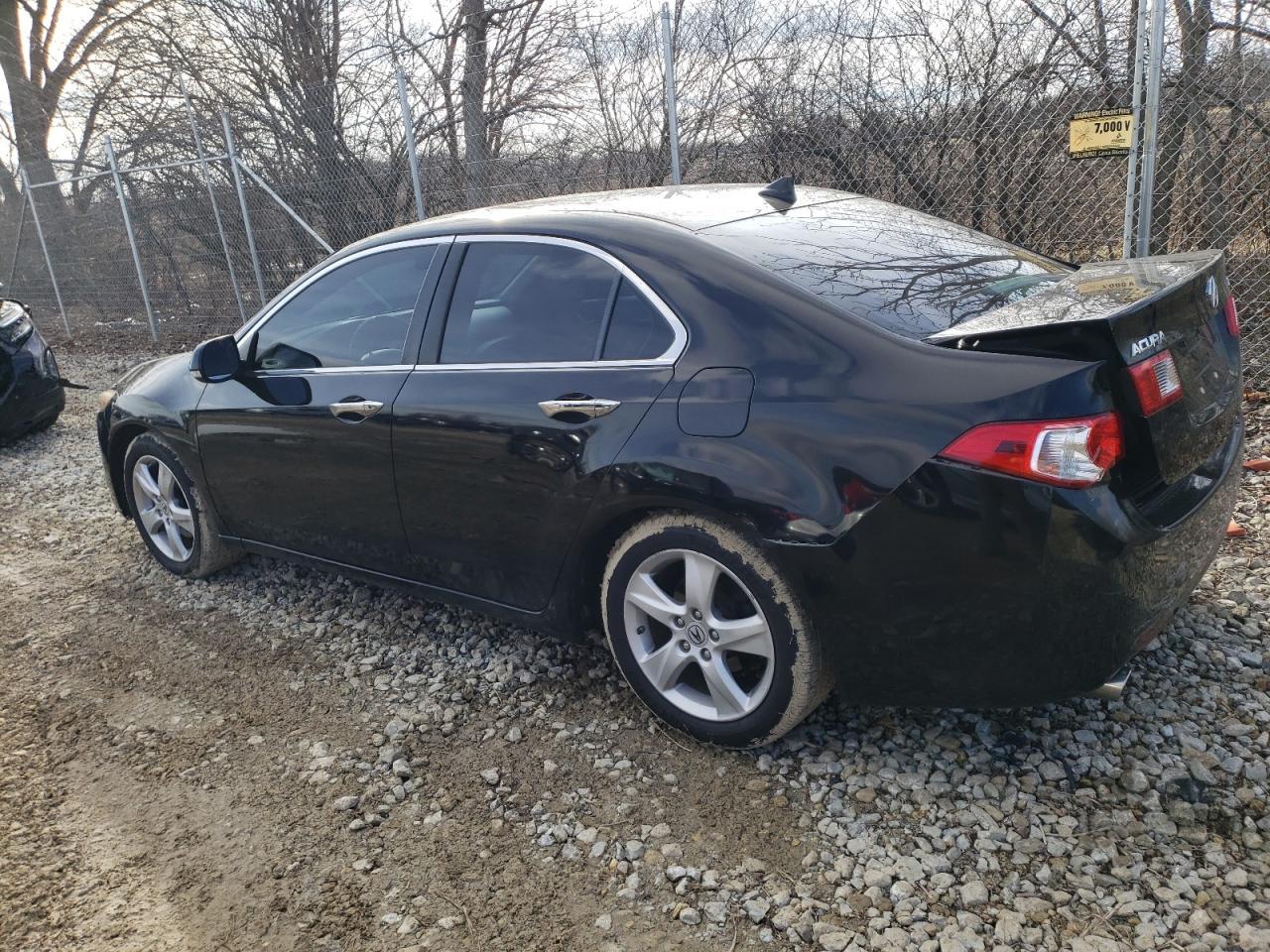 2010 ACURA TSX - Image 2