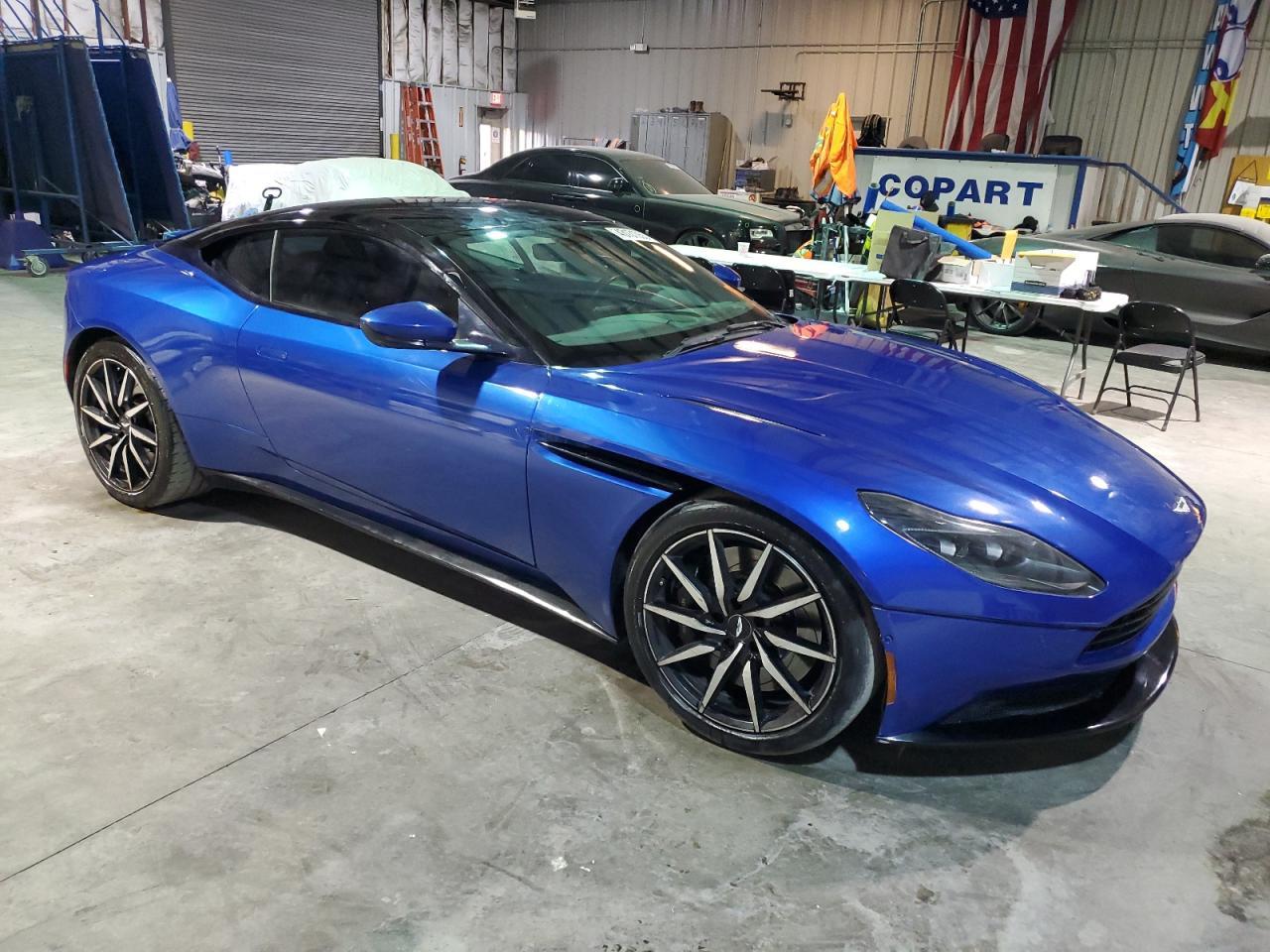 2019 ASTON MARTIN DB11 - Image 4