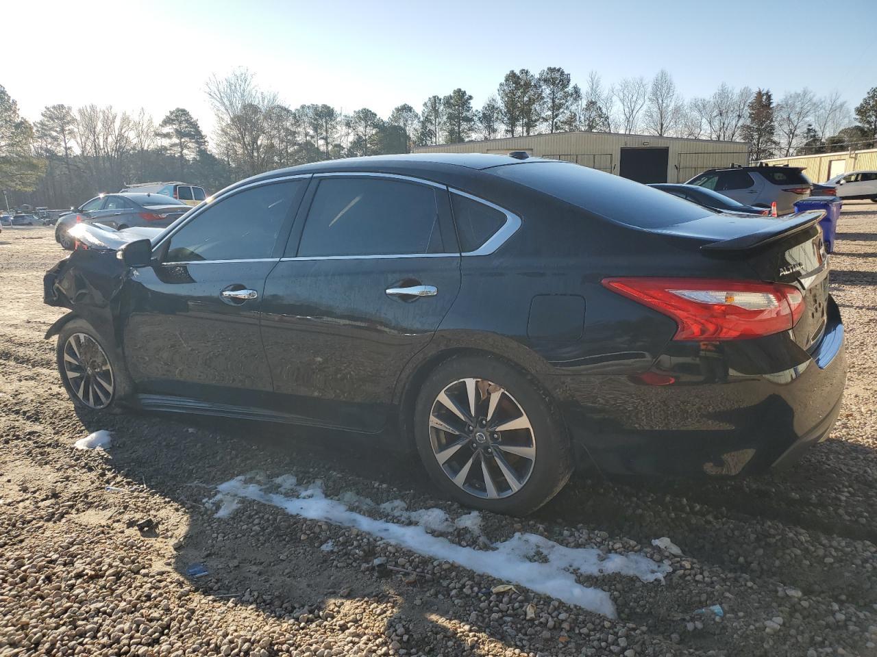 2017 NISSAN ALTIMA 2.5 - Фото 2