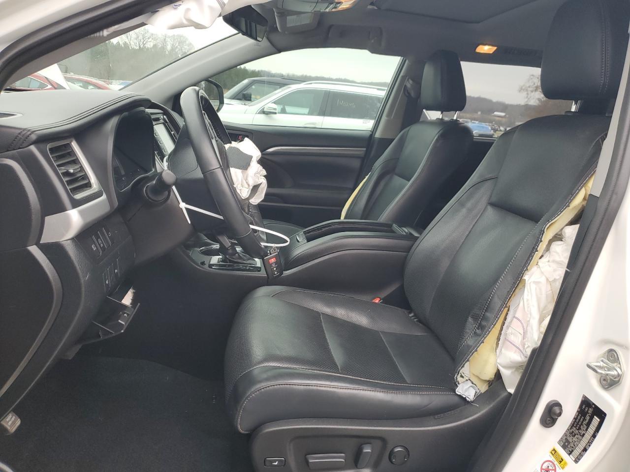 2019 TOYOTA HIGHLANDER - Image 7