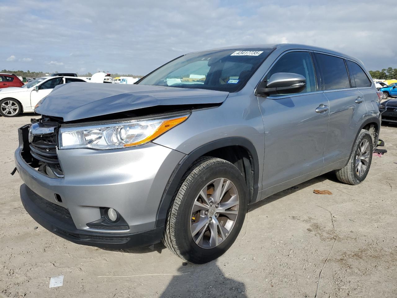 2014 TOYOTA HIGHLANDER
