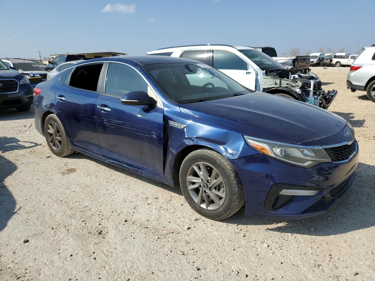 2020 KIA OPTIMA LX - Image 4
