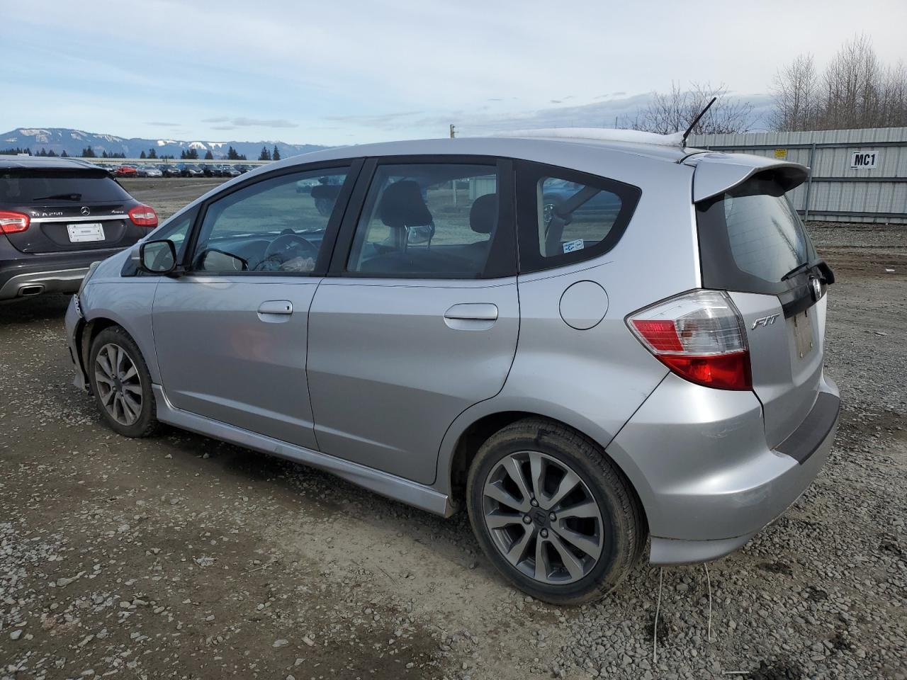 2013 HONDA FIT SPORT - Image 2