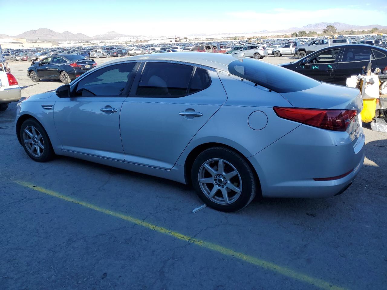 2013 KIA OPTIMA LX - Фото 2