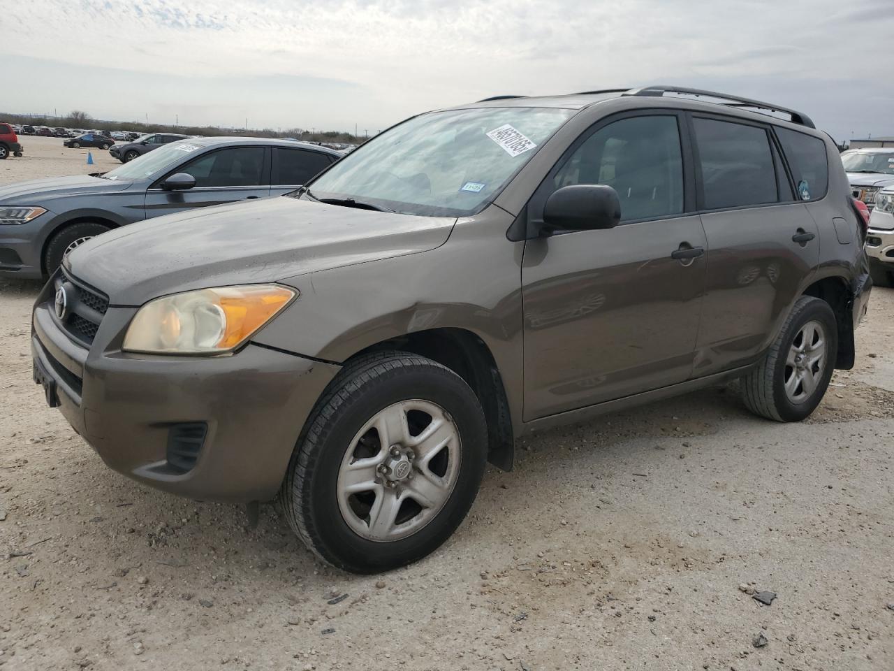 2011 TOYOTA RAV4