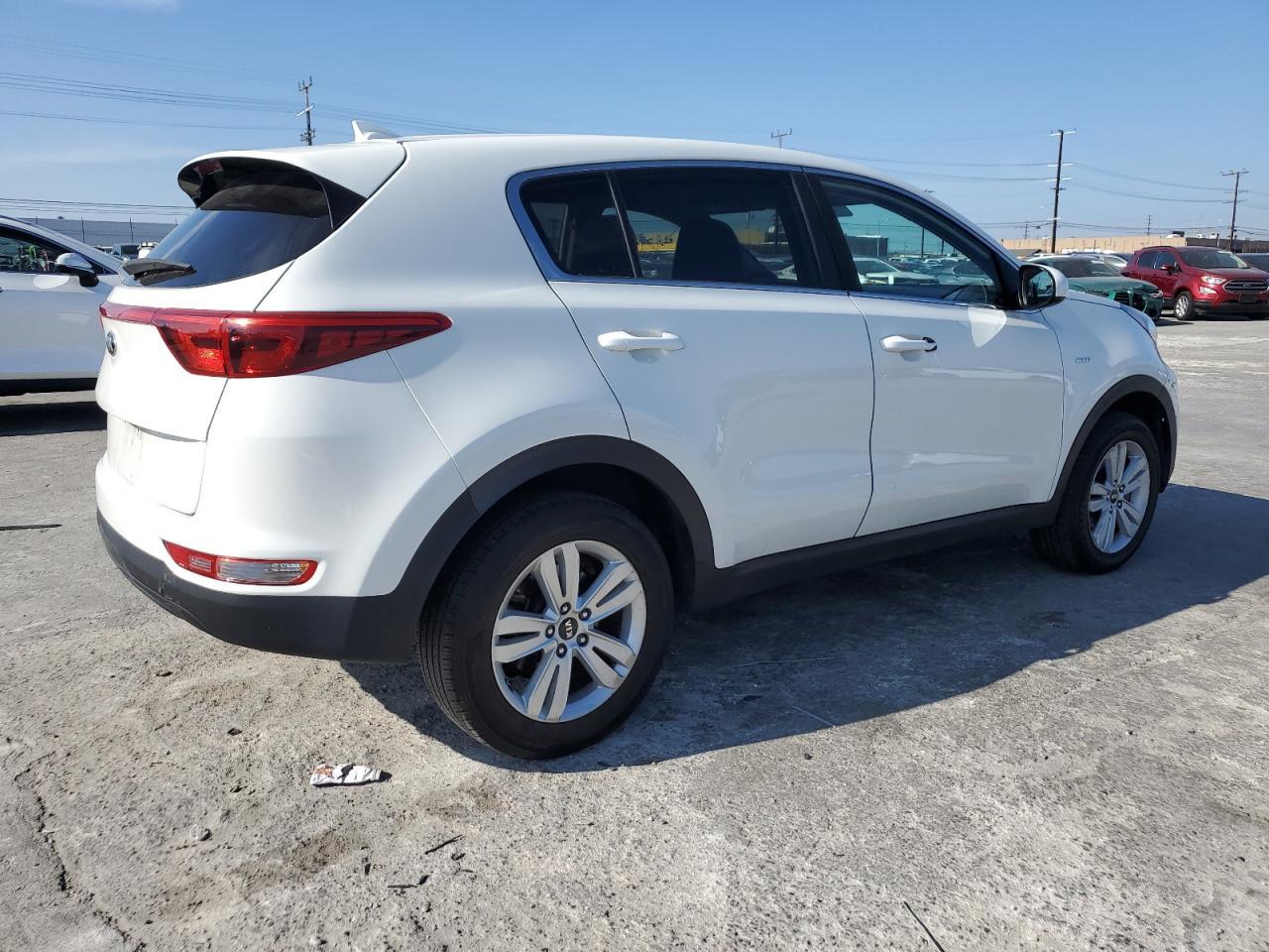 2017 KIA SPORTAGE L - Image 3