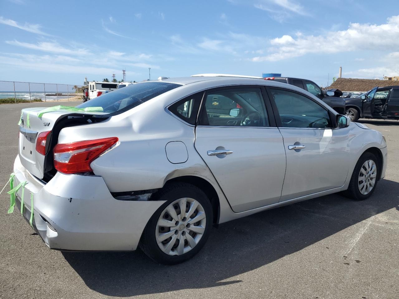 2017 NISSAN SENTRA S - Фото 3