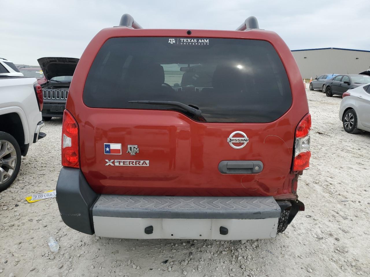 2013 NISSAN XTERRA X - Image 6