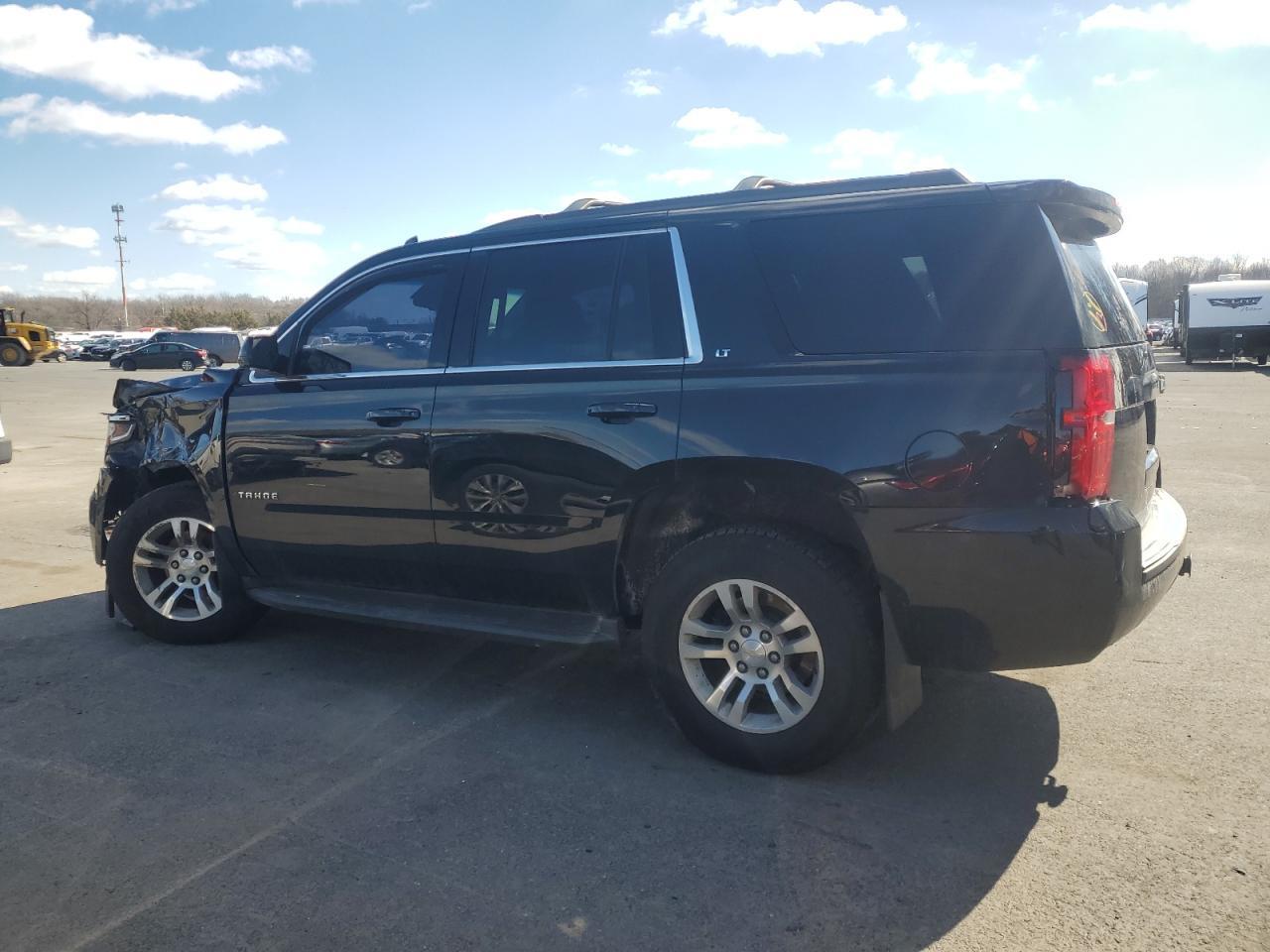 2017 CHEVROLET TAHOE K150 - Image 2