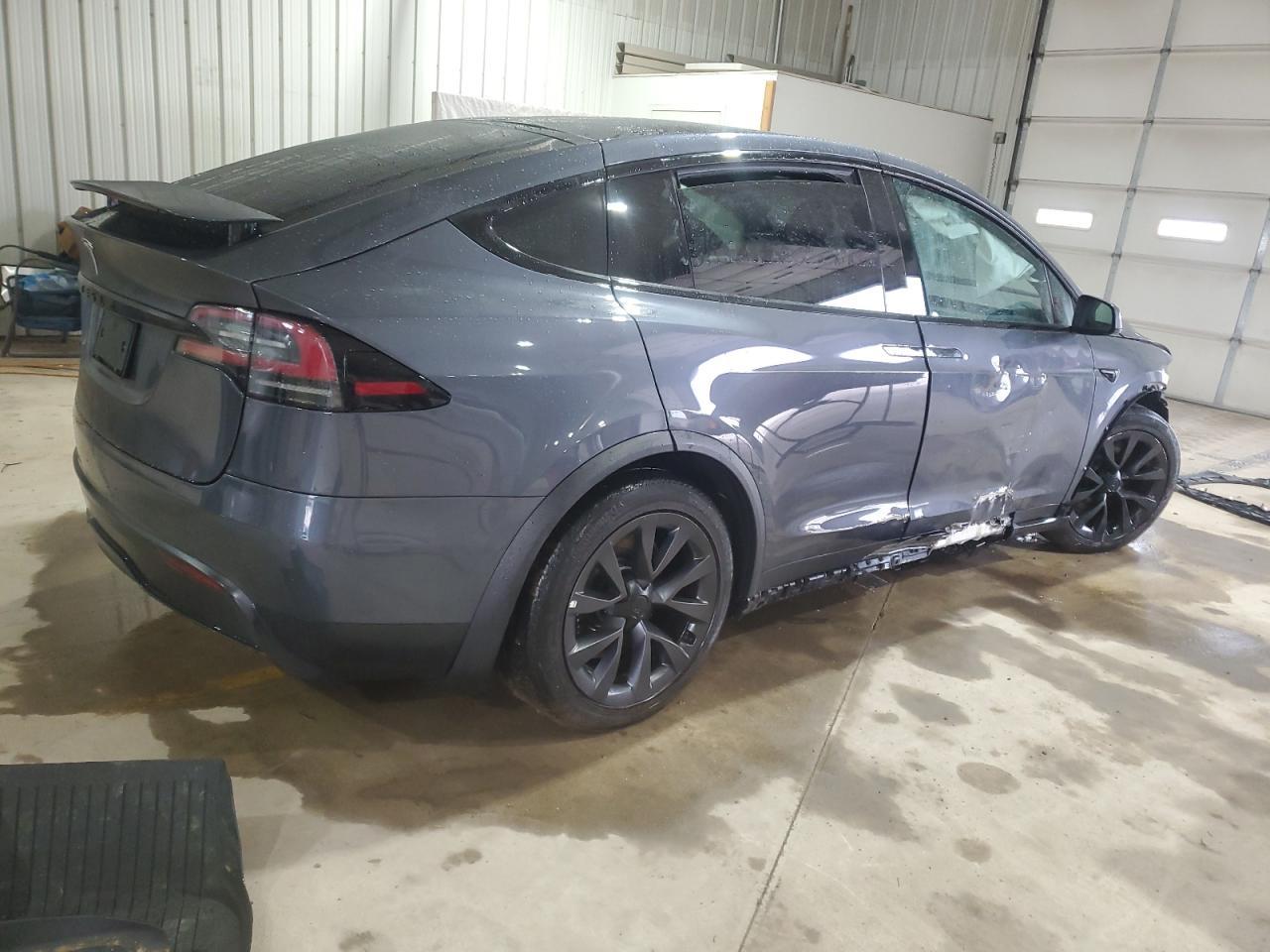 2023 TESLA MODEL X - Image 3
