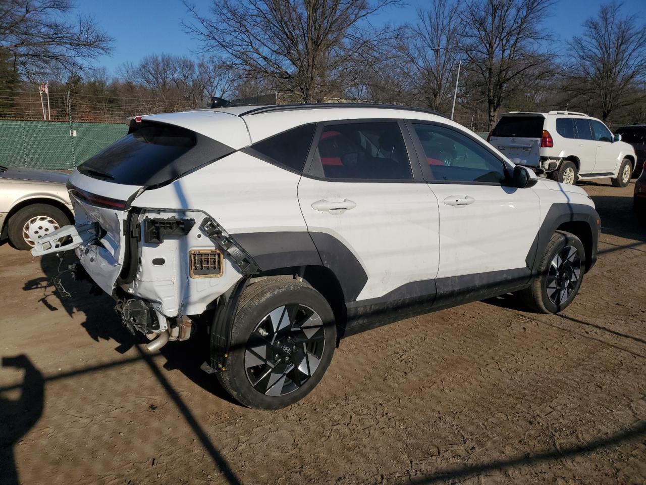 2024 HYUNDAI KONA SEL - Фото 3