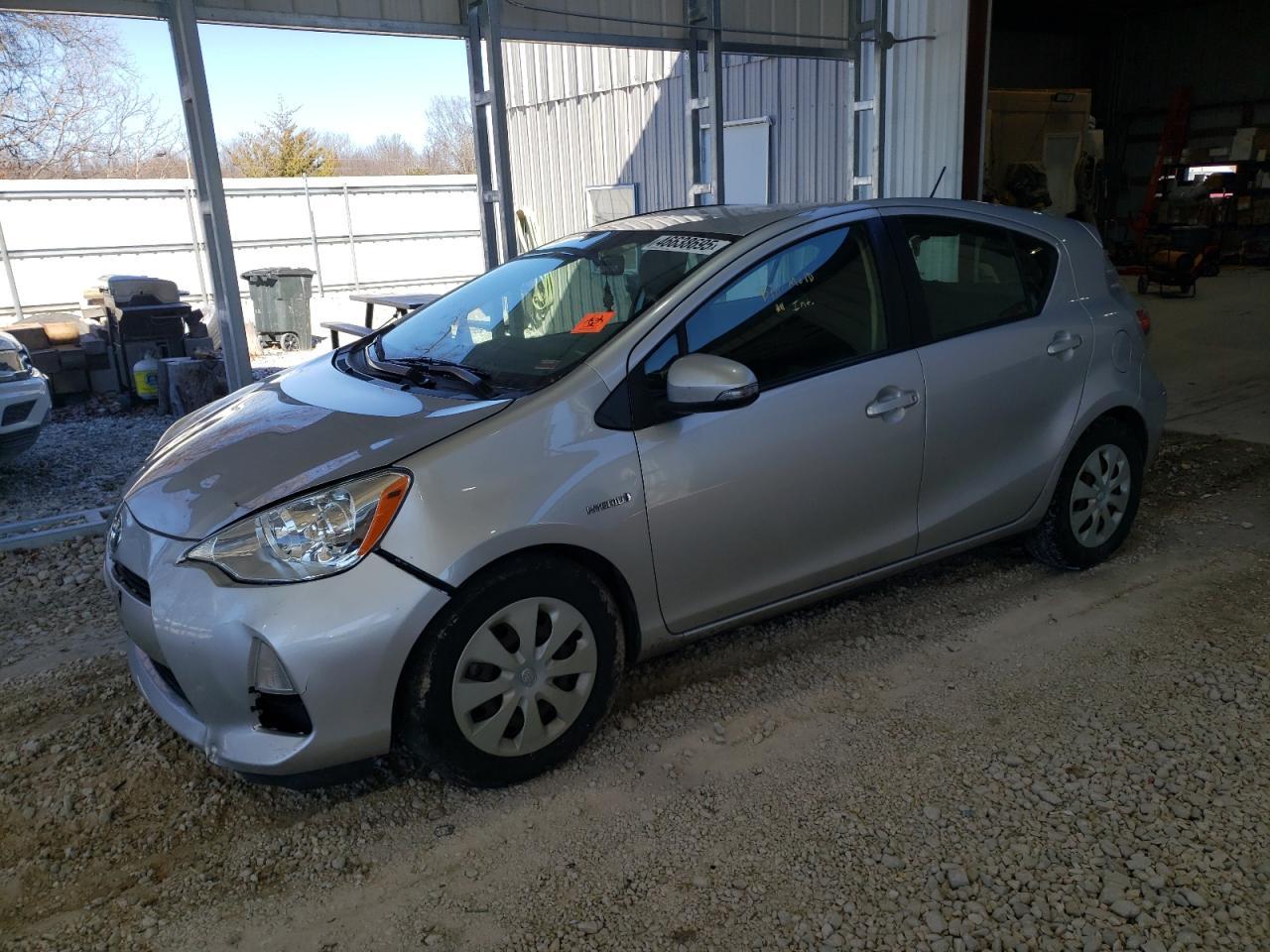 2013 TOYOTA PRIUS C