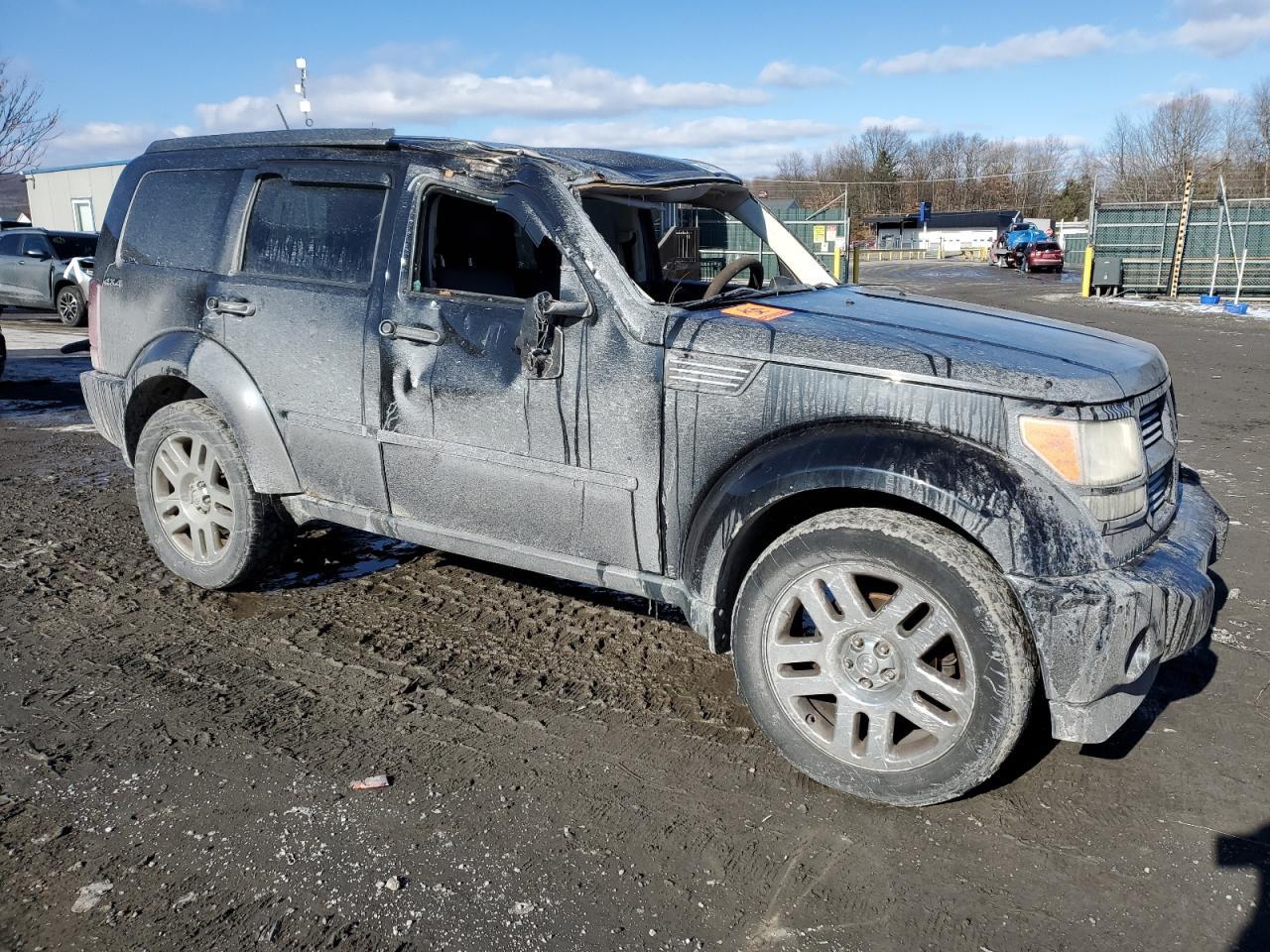 2011 DODGE NITRO HEAT - Image 4
