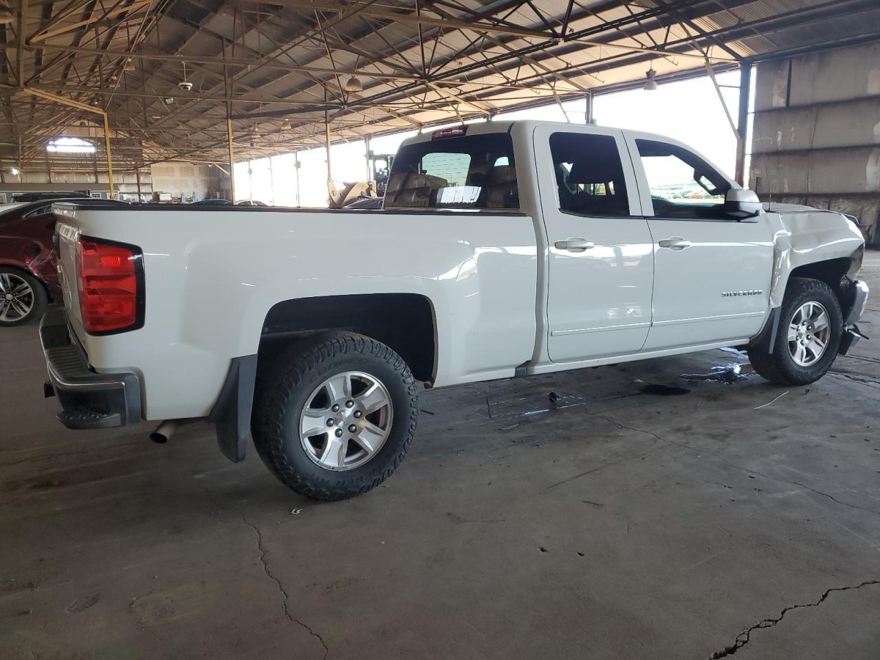 2018 CHEVROLET SILVERADO - Фото 3