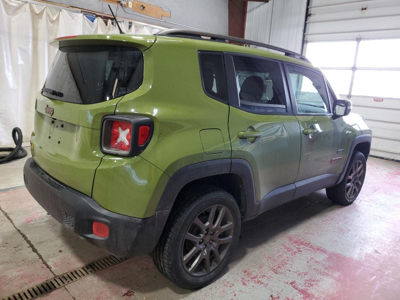 2016 JEEP RENEGADE L - Image 3