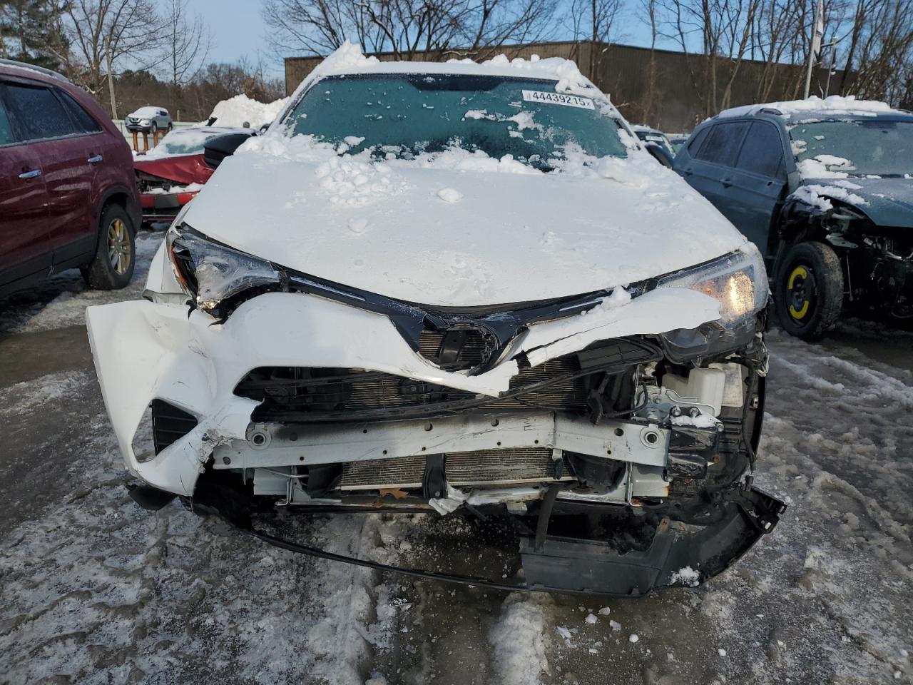 2016 TOYOTA RAV4 LE - Фото 5