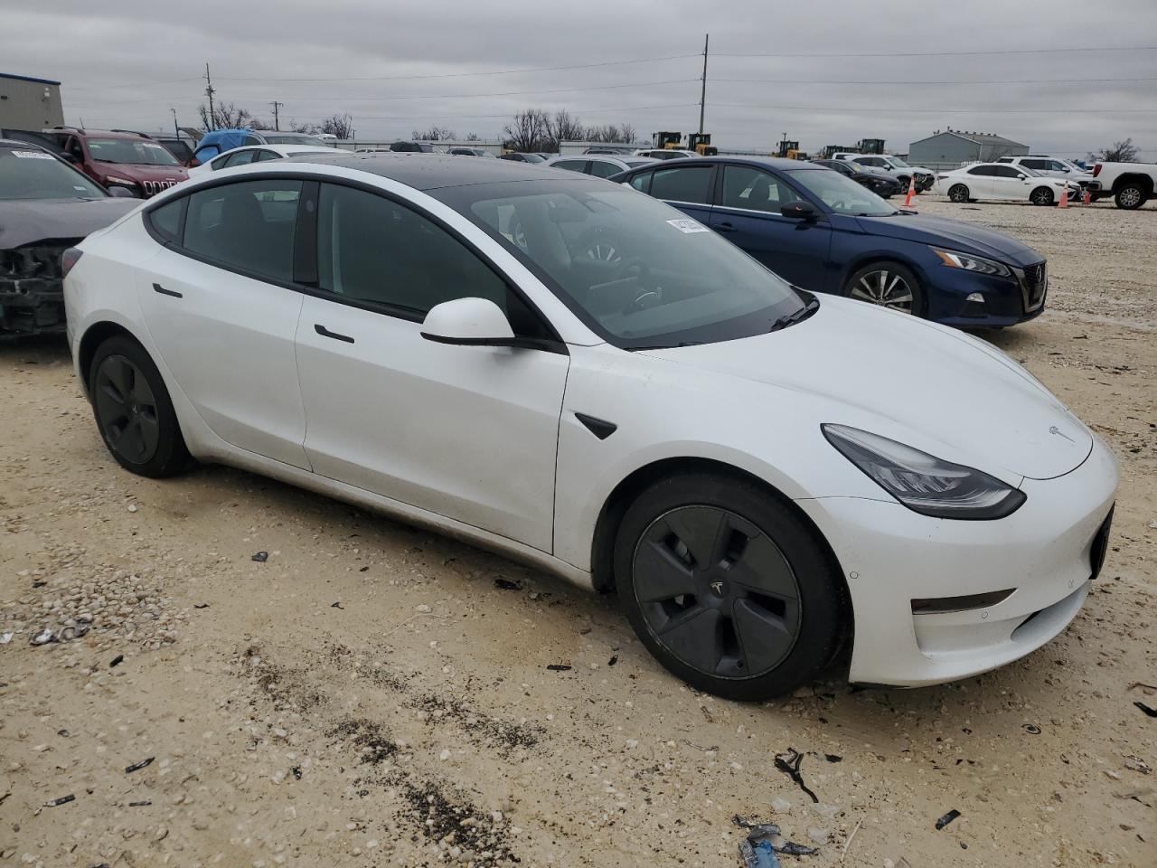 2021 TESLA MODEL 3 - Фото 4