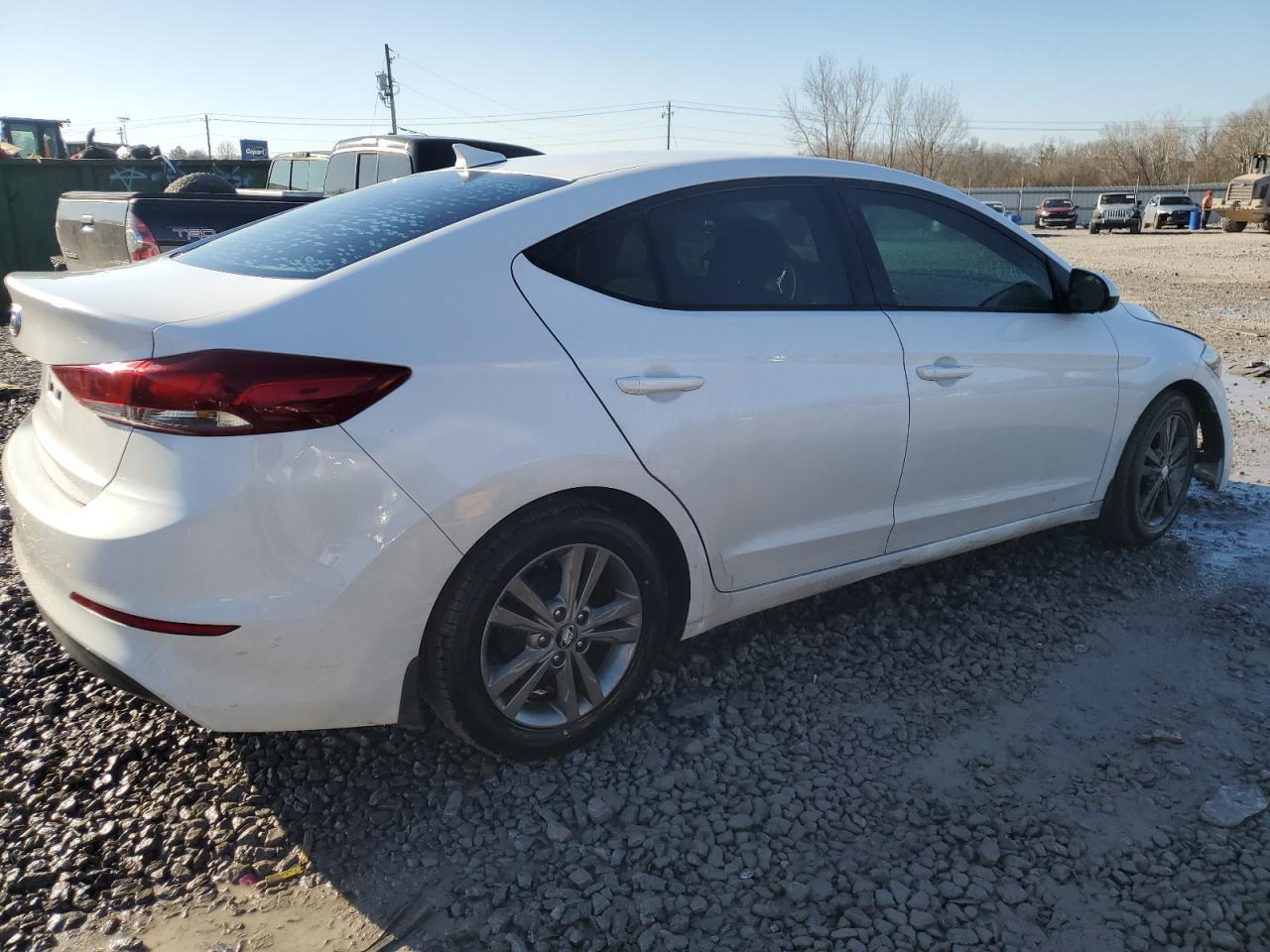 2017 HYUNDAI ELANTRA SE - Image 3