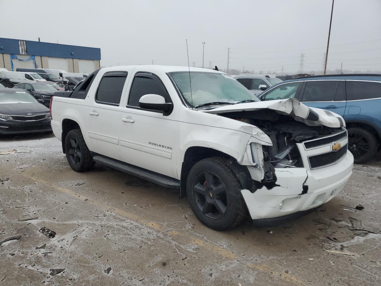 2012 CHEVROLET AVALANCHE - Фото 4