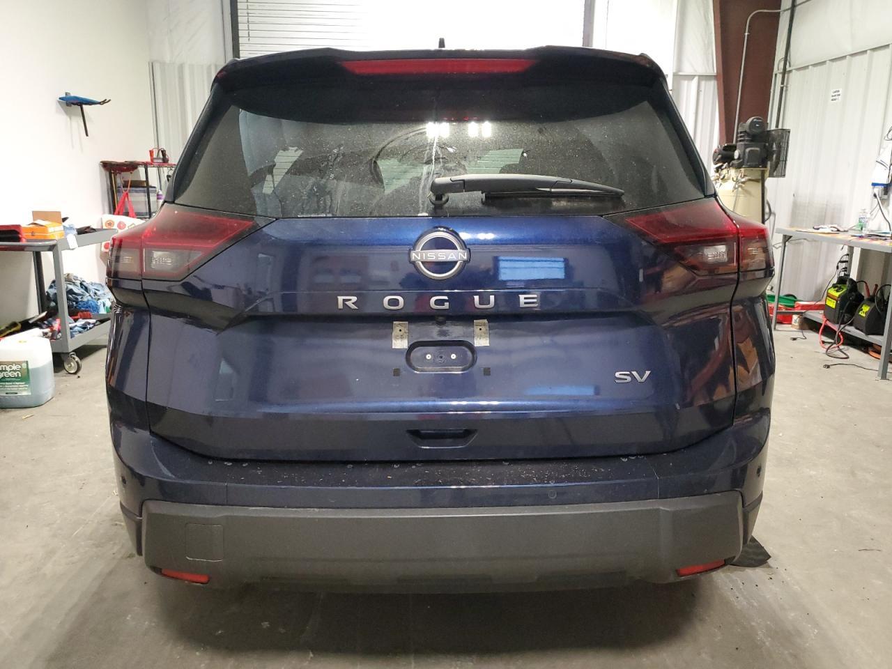 2024 NISSAN ROGUE SV - Image 6