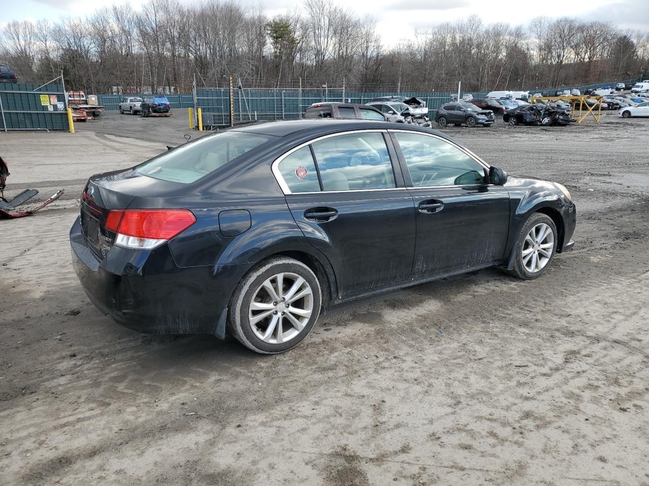 2014 SUBARU LEGACY 2.5 - Image 3