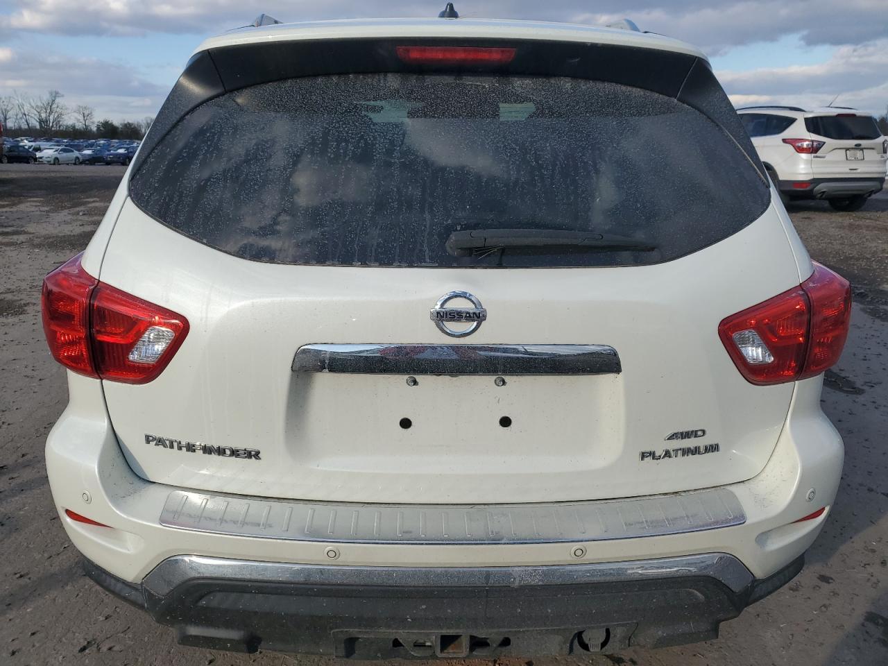 2017 NISSAN PATHFINDER - Фото 6