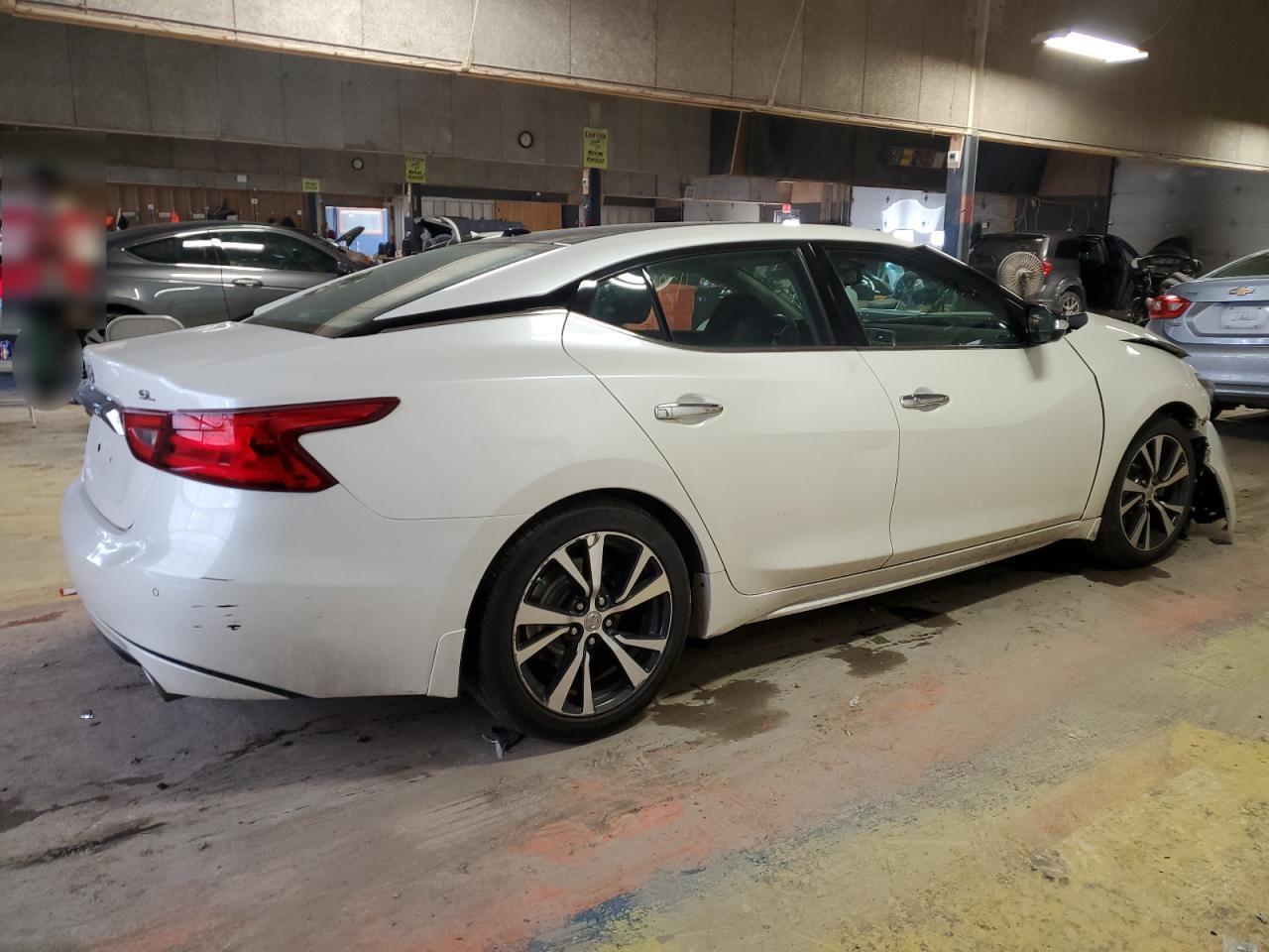 2017 NISSAN MAXIMA 3.5 - Фото 3