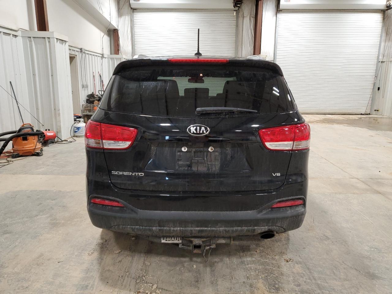 2017 KIA SORENTO LX - Фото 6