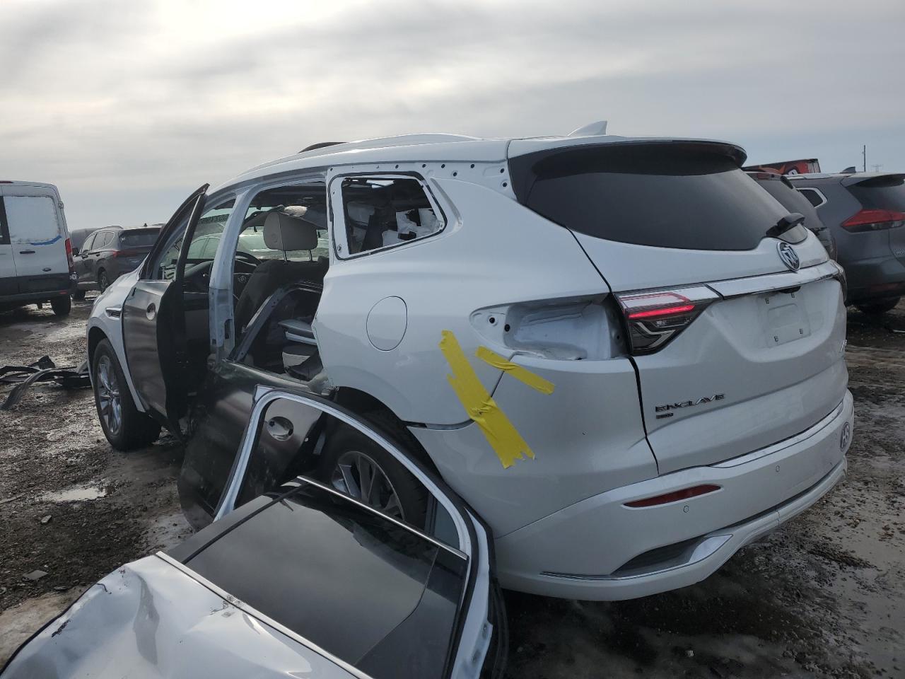 2023 BUICK ENCLAVE AV - Image 2