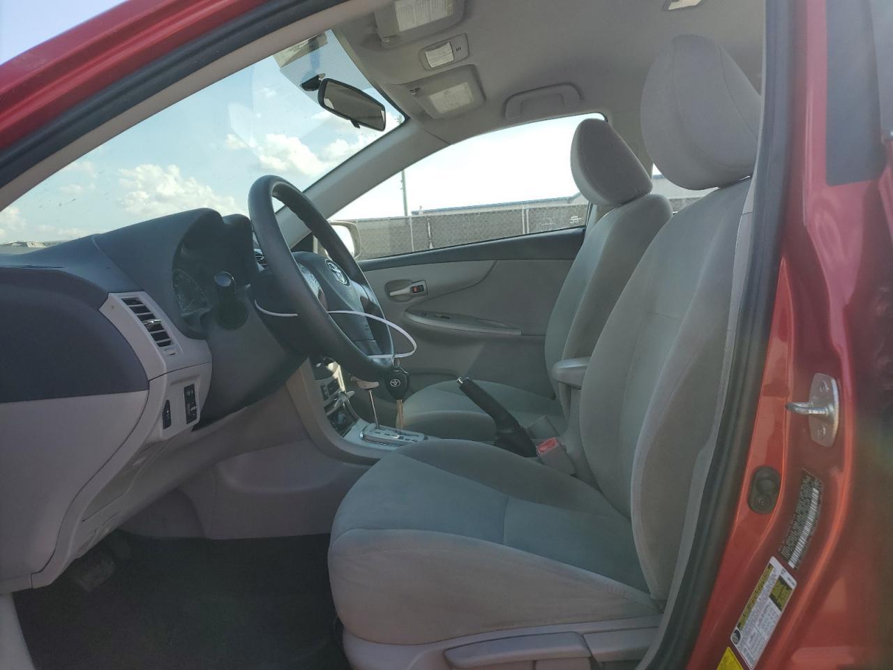 2013 TOYOTA COROLLA BA - Фото 7