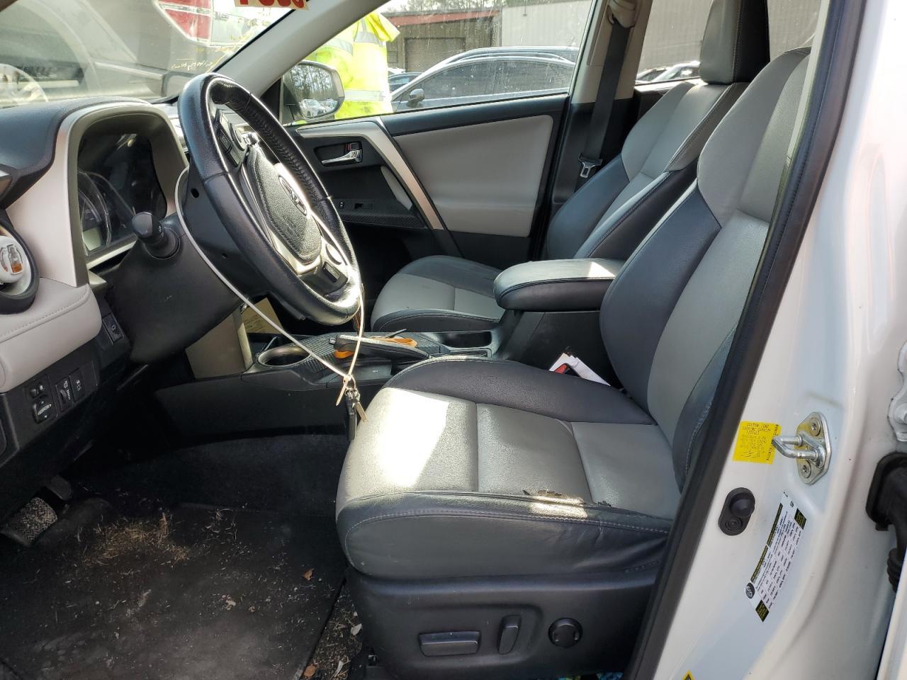 2014 TOYOTA RAV4 LIMIT - Image 7