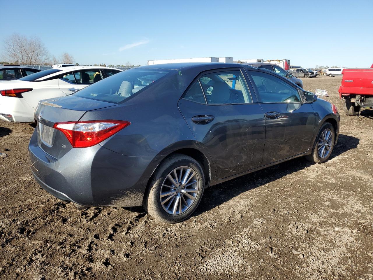 2015 TOYOTA COROLLA L - Фото 3