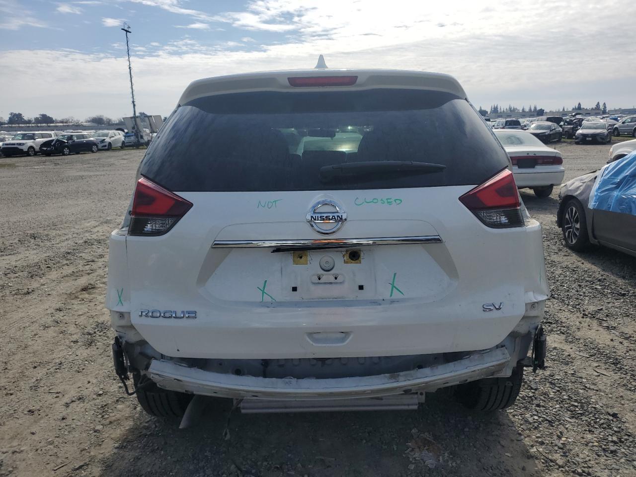 2018 NISSAN ROGUE S - Image 6
