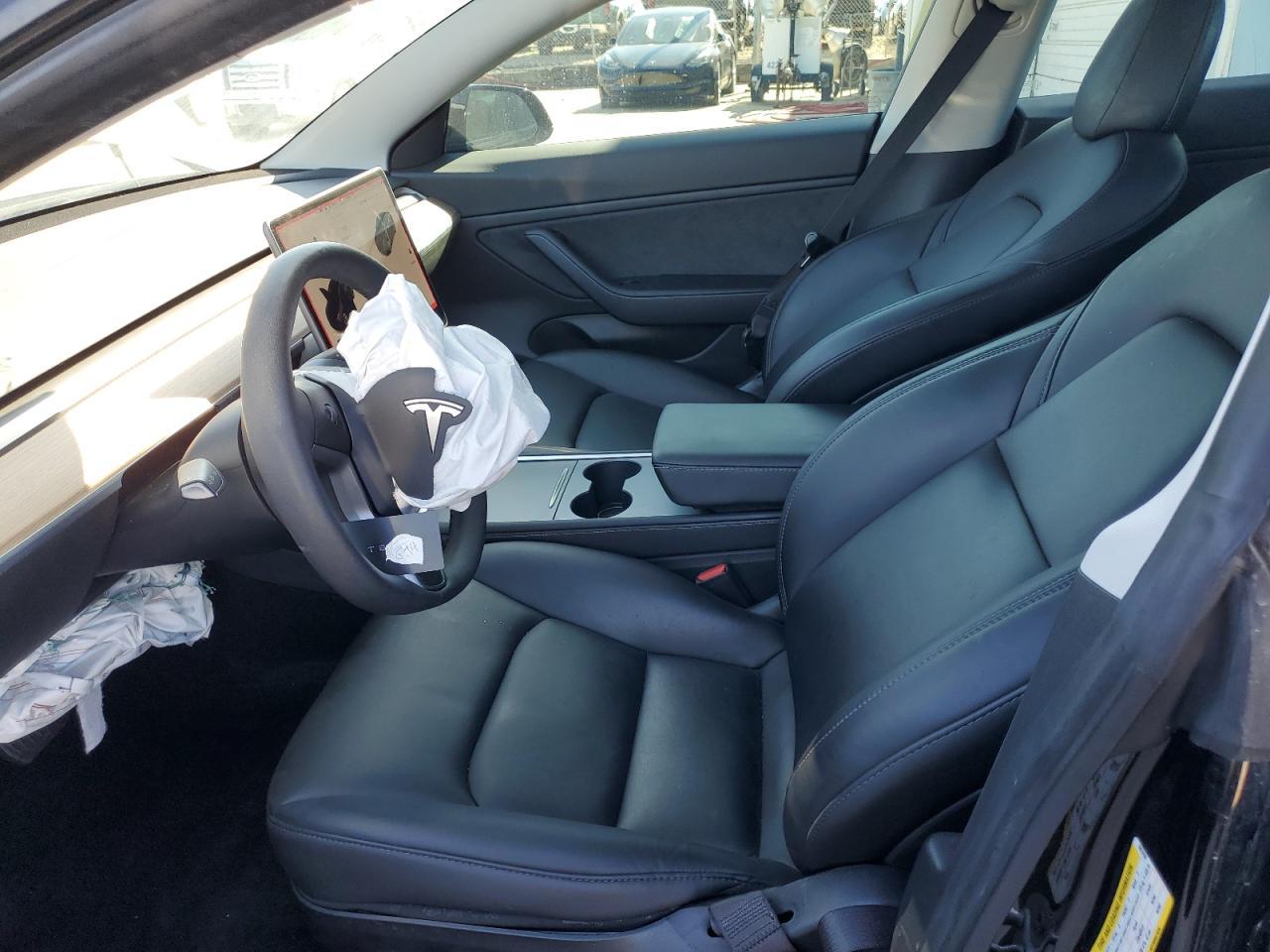 2021 TESLA MODEL 3 - Фото 7
