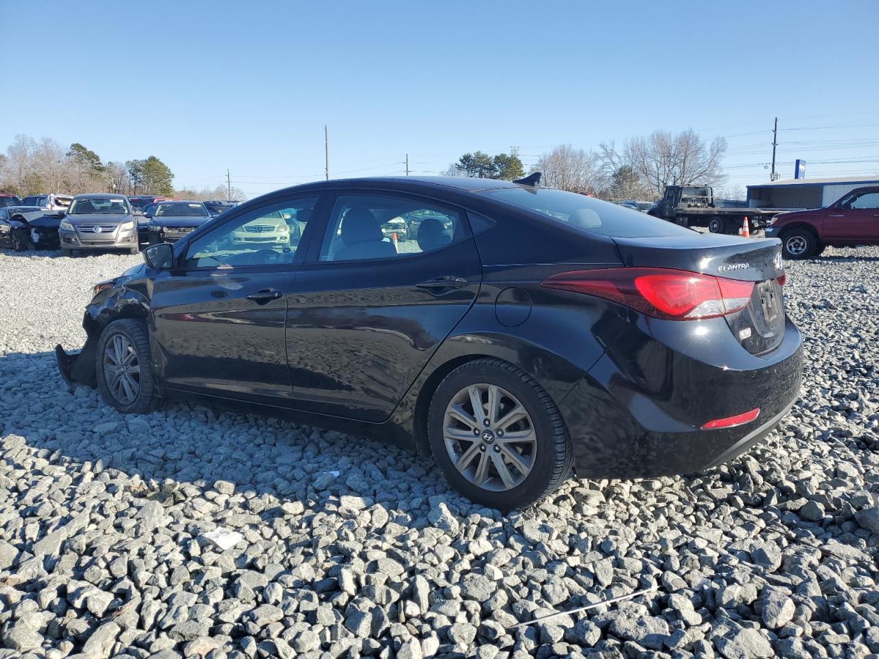 2014 HYUNDAI ELANTRA SE - Image 2