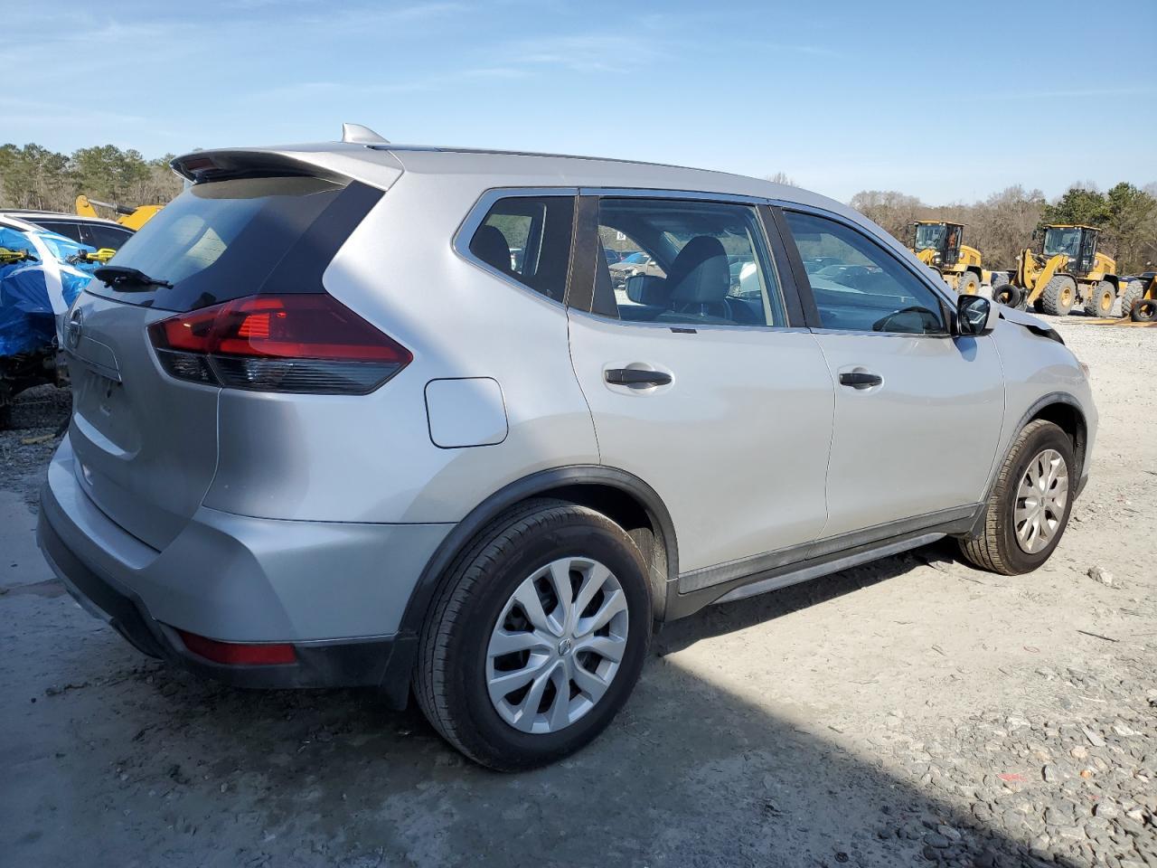 2018 NISSAN ROGUE S - Фото 3