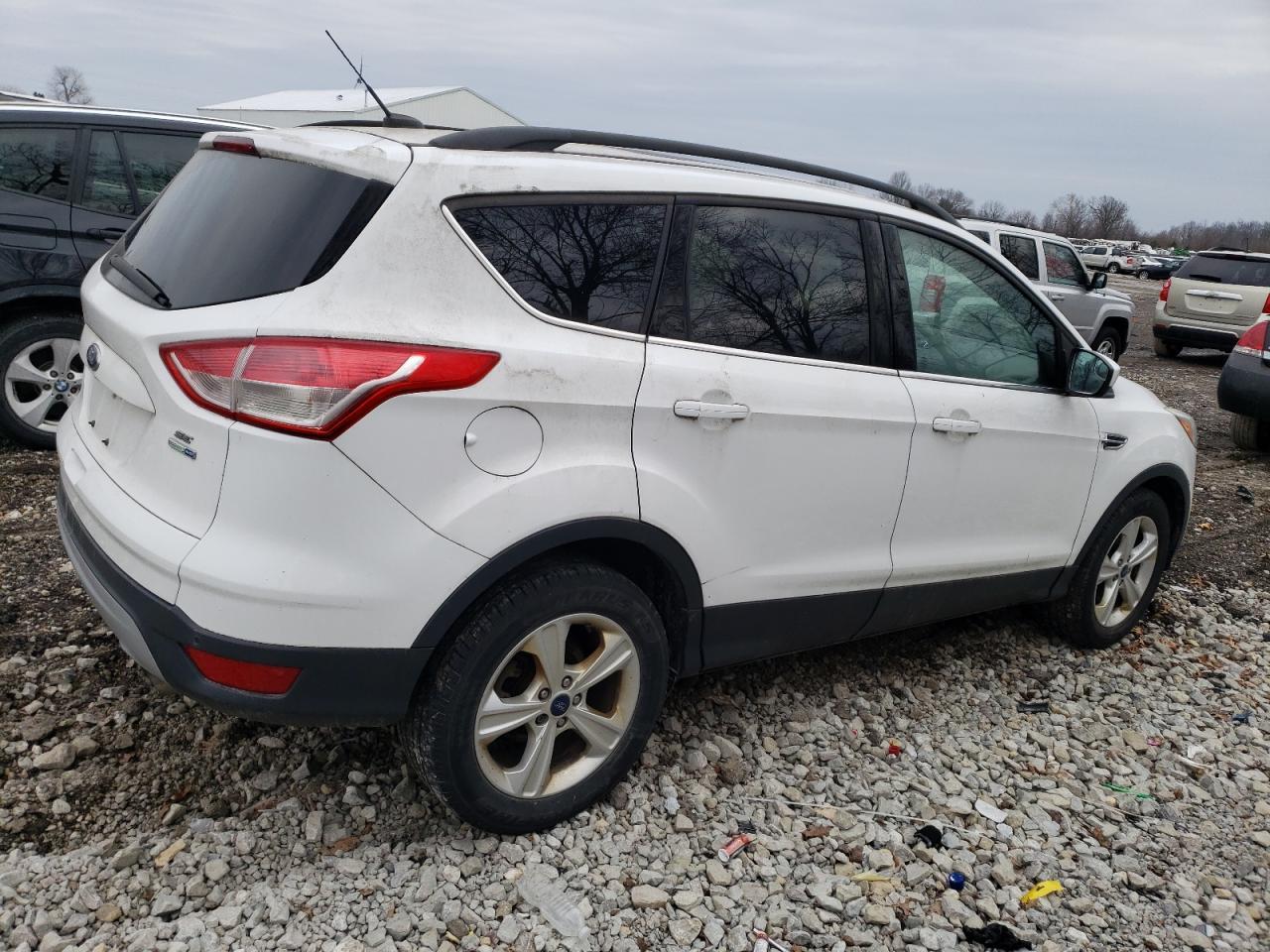 2015 FORD ESCAPE SE - Image 3
