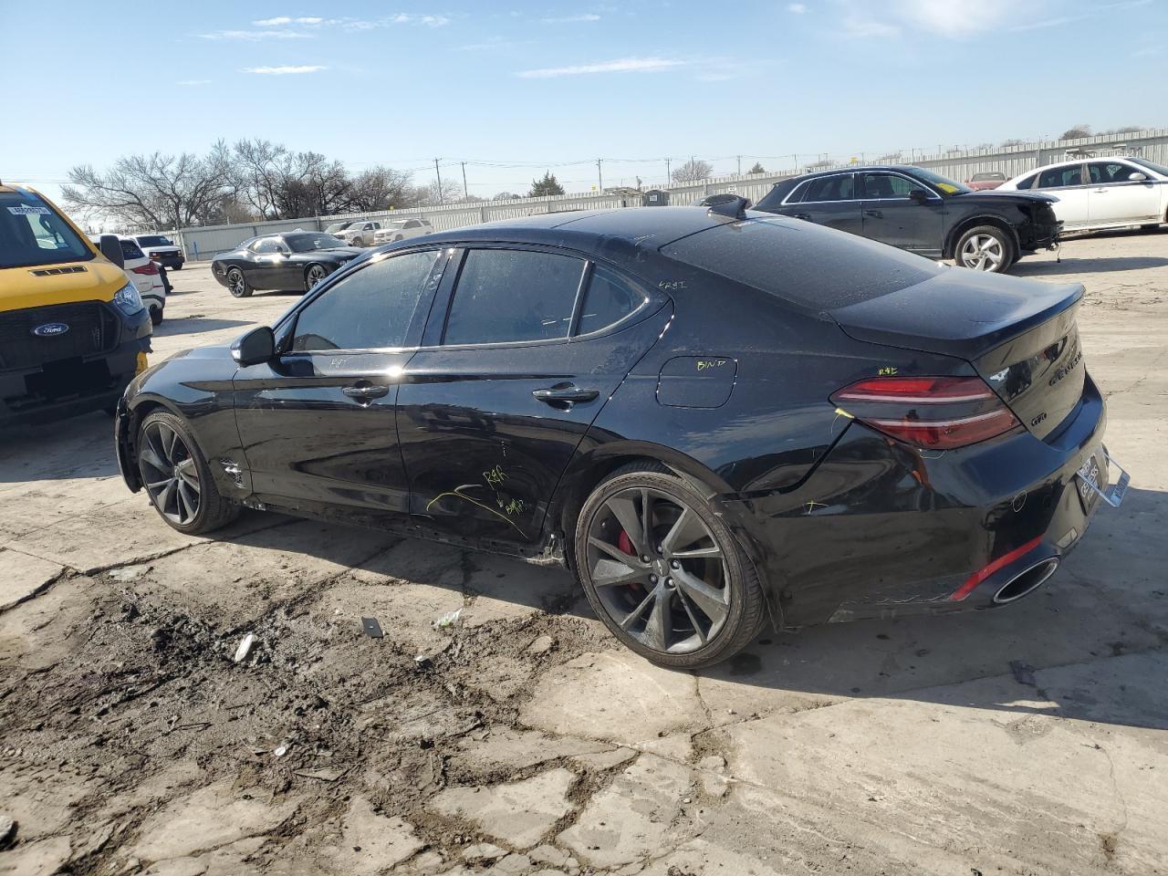 2022 GENESIS G70 BASE - Image 2
