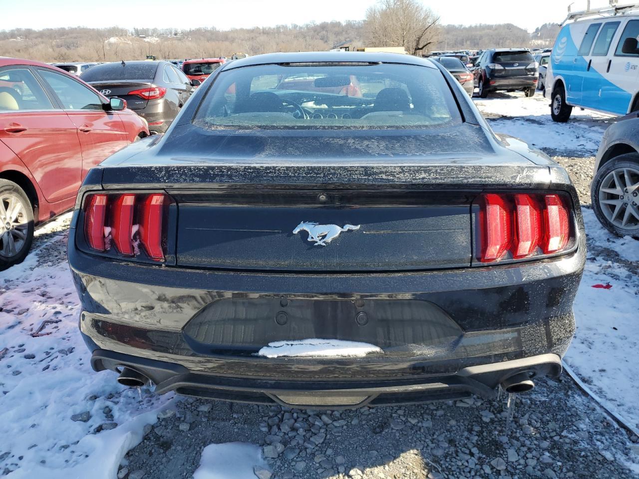 2018 FORD MUSTANG - Фото 6
