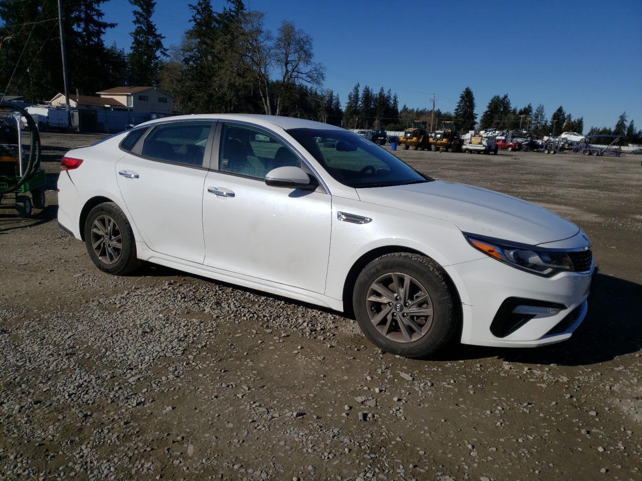 2020 KIA OPTIMA LX - Image 4