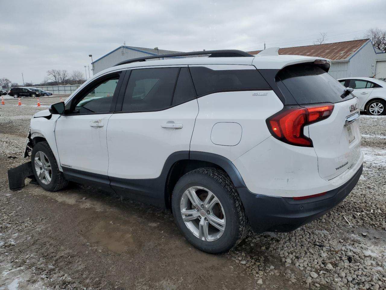 2019 GMC TERRAIN SL - Image 2