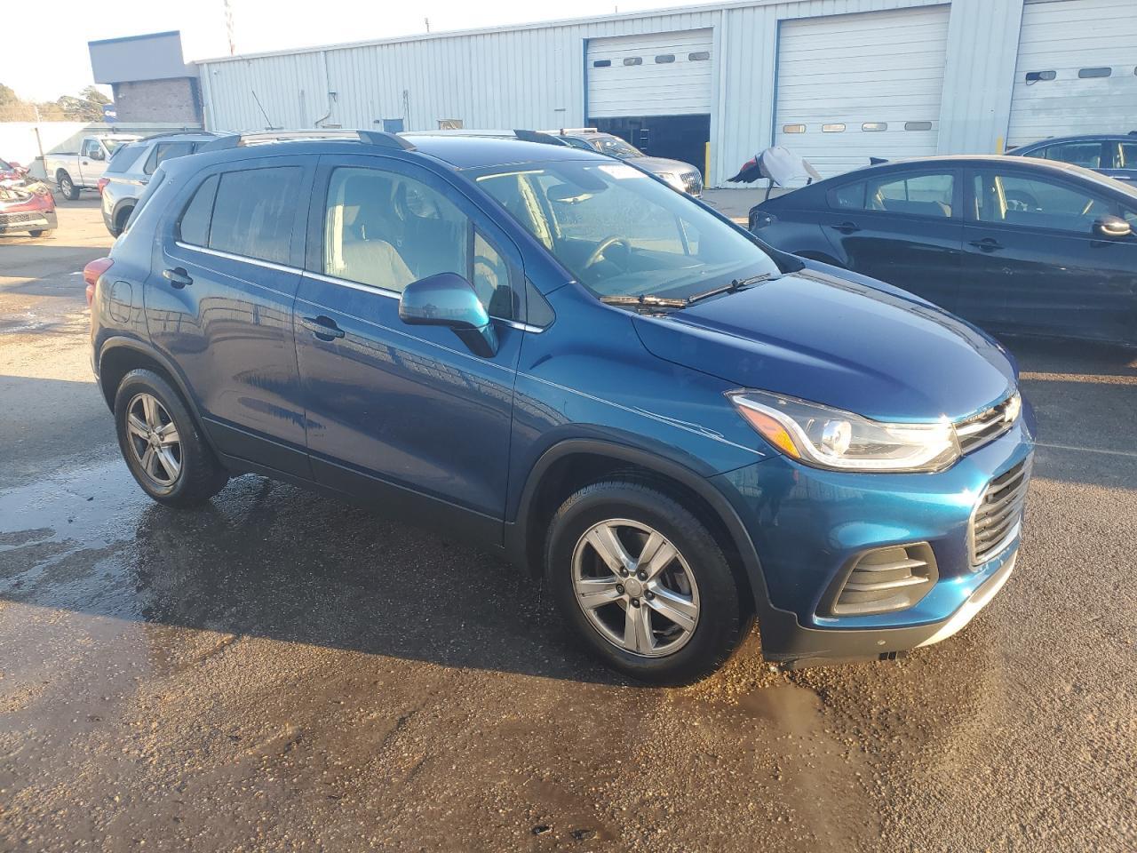 2019 CHEVROLET TRAX 1LT - Фото 4