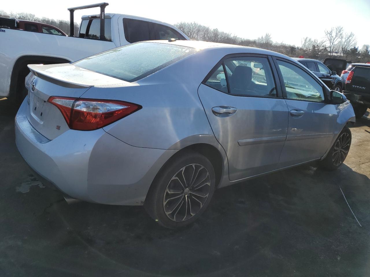 2014 TOYOTA COROLLA L - Фото 3